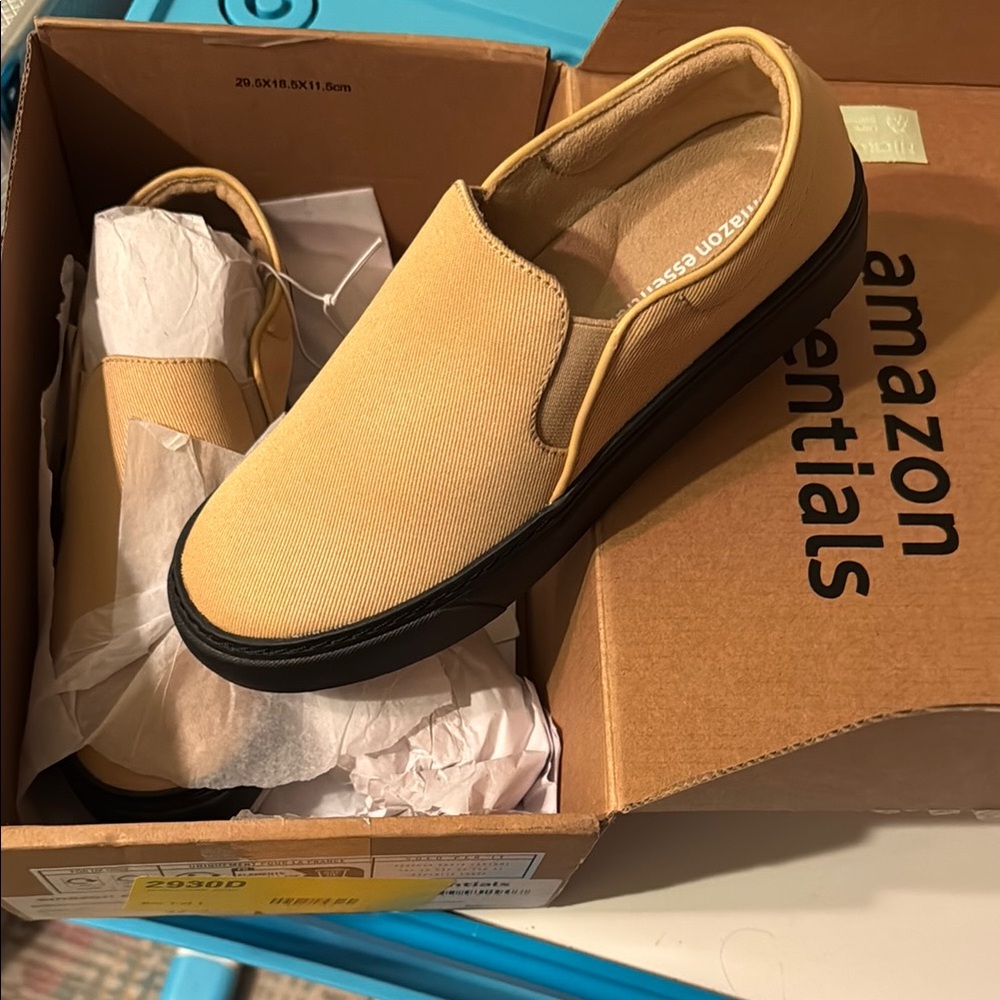 Amazon Essentials Tan Loafers Slip-On Shoes
